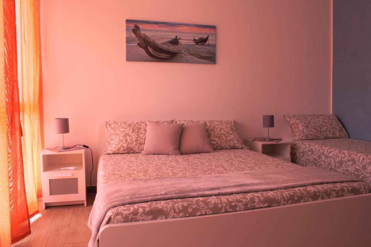 Casa Peppino Apartment Letojanni Bagian luar foto